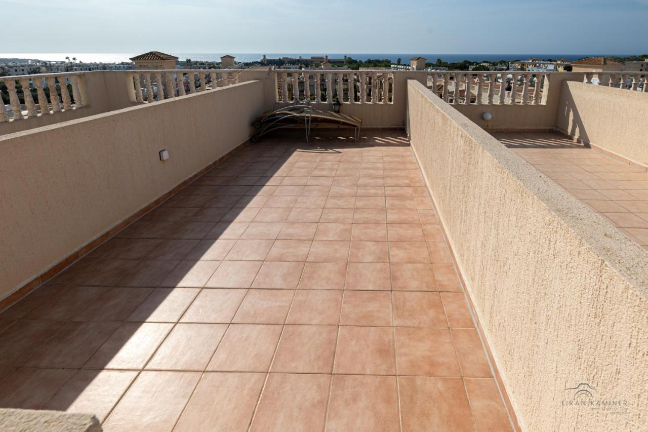 Royal Seacrest Crown-Jewel, 2B, Pools, Sea, Center Apartment Paphos Exterior photo