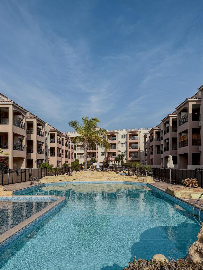 Royal Seacrest Crown-Jewel, 2B, Pools, Sea, Center Apartment Paphos Exterior photo